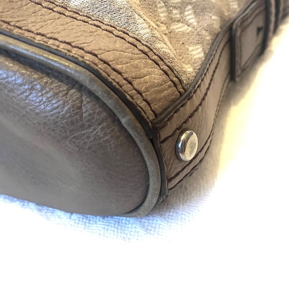 🔥🔥 FOSSIL MADDOX Beige Canvas / Leather Messenger Crossbody Bucket Bag - Picture 2 of 9